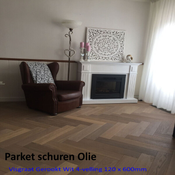 AmbachtParketSchuren_Olie.jpg