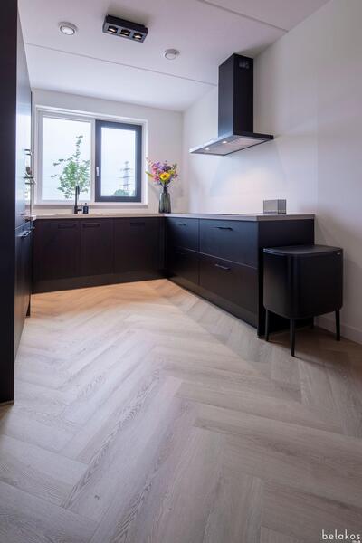 Belakos Palazzo PVC visgraat XL 73